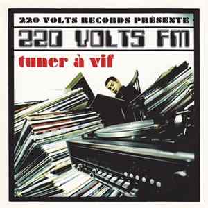 Various - 220 Volts FM (Tuner À Vif) mp3