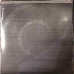 Iovae / The Three Legged Race - Split mp3