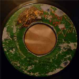 Stiffy Dread - Music Alone mp3