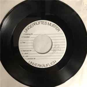 Elvis Costello And The Attractions - Everyday I Write The Book mp3