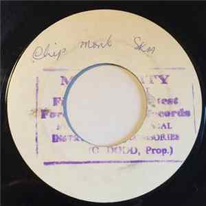 The Gaylads / Winson Delano Stewart - Chip Monk Ska / The Kiss You Gave mp3