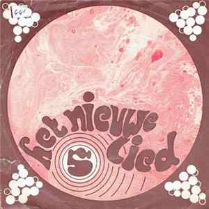 The Blue White Stars - 'S Morgens In De Stille Hof mp3