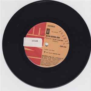 Olivia Newton-John - Slow Dancing mp3