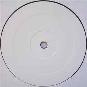 TC & Distorted Minds / Heist & Studio 12 - Compton / Creeping Dub mp3