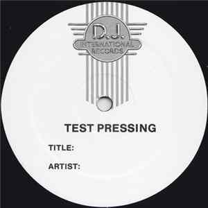 Sterling Void - Set Me Free mp3